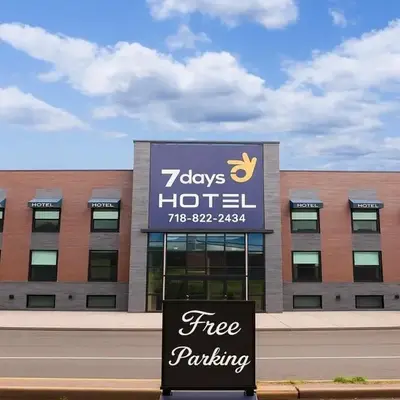 7 Days Hotel