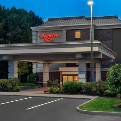 Hampton Inn Hartford Airport