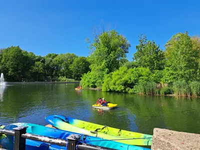 a group of people in a kayak on a river at Cozy apt in WEST NY, NEW JERSEY, at 2 bloks from bus stop-15 minutes 2NY 7MINUTES VIA NYWATERWAY FERRY-BETTER CAN'T BE!! in West New York