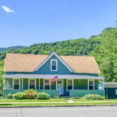 Hunter Home with Fire Pit and Yard On Main Street!