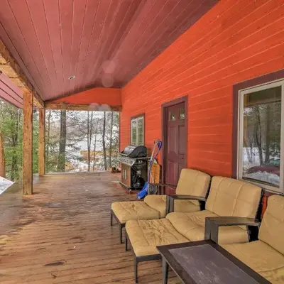 Shelburne Studio Cabin with Spring-Fed Pool!