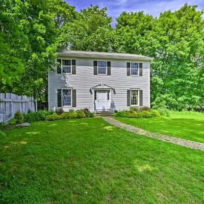 Walk to Dining Downtown Lenox Guest House!