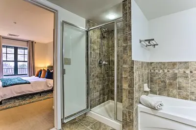 Gallery image of Luxe Apt Ski-inandSki-out Slopeside Retreat! in Vernon Township