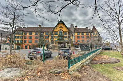 Gallery image of Luxe Apt Ski-inandSki-out Slopeside Retreat! in Vernon Township