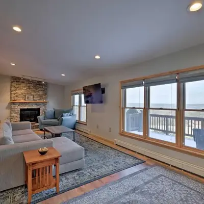 Catskills Mtn Retreat with Panoramic View and Fire Pit