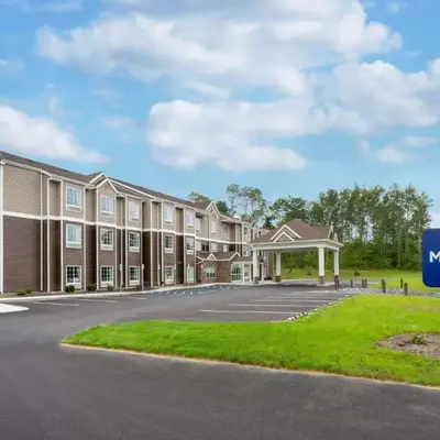 Microtel Inn & Suites by Wyndham Amsterdam NY