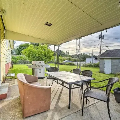 Albany Home with Fenced Yard and Patio - Pets Welcome!