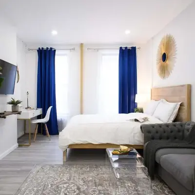 240-12 BRAND NEW Studio Prime location W&D