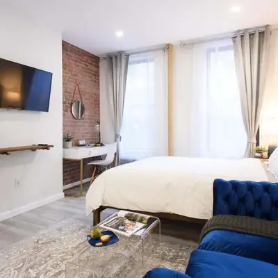 240-9 Luxury Prime Location STUDIO W&D