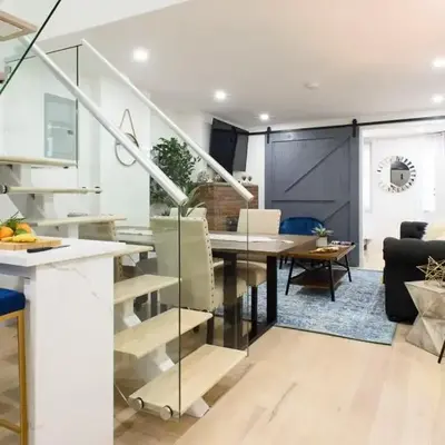 75-5A Luxury 3BR Duplex W D in unit Elevator