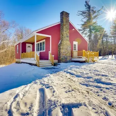 Cozy Southern Vermont Home with On-Site Trails