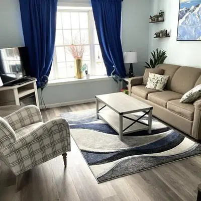 WOW-New Ski OnOff Suite By Pool Sleeps 4 Jiminy Pk