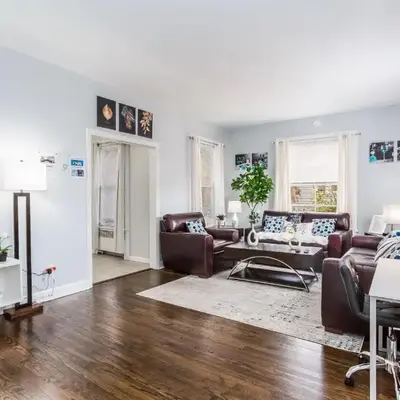 2 Bedroom Apartment Near Bristol Center