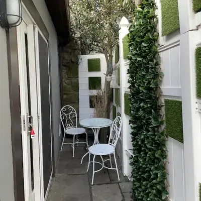 California guest house