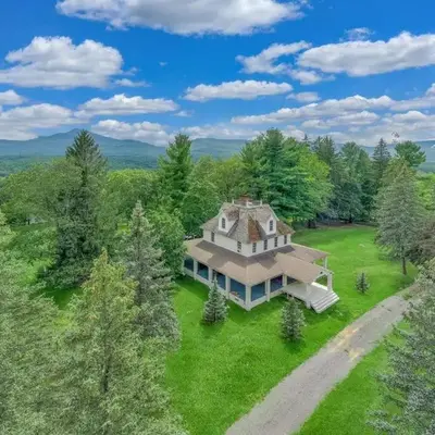 1850 Catskills Farmhouse on 8 acres in E. Durham