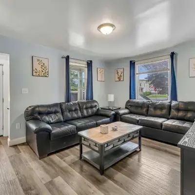 Shortstop Apt 1 All Star Baseball Rentals