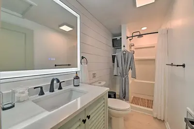 Gallery image of Modern Apartment Near Hiking and Race Course in Saratoga Springs