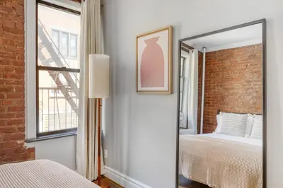 Gallery image of Hip E Village 2BR w WD nr L Train NYC-824 in New York