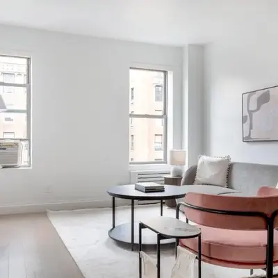 UWS 2br w elevator doorman gym nr Central Park NYC-952