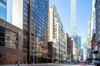Gallery image of Sutton Place 1BR w Gym Pool DM nr Central Pk NYC-463 in New York