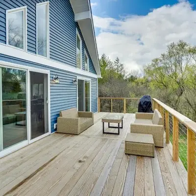 Sleepy Hollow Lake Home with Deck